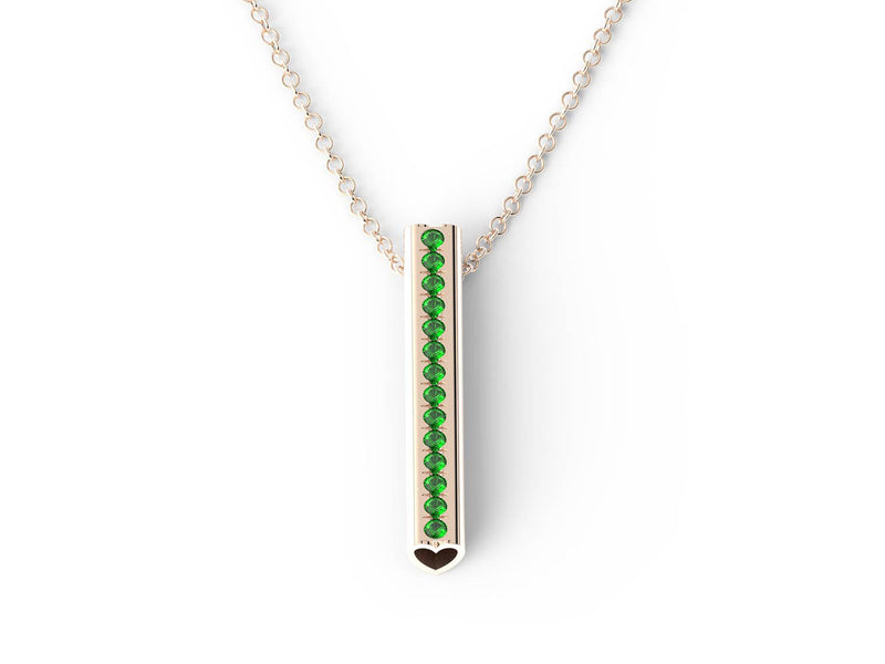Emerald birthstone Heart pendant necklace in rose gold