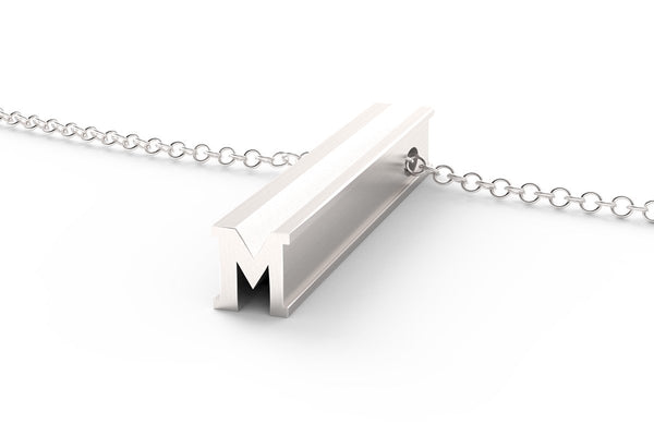 M - Long Pendant Necklace