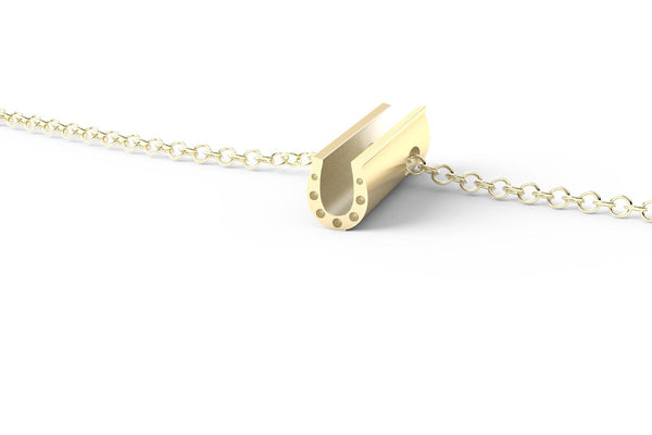 HORSESHOE - Short Pendant Necklace