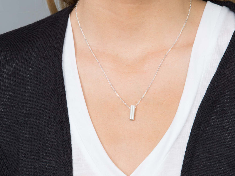 White Gold Diamond Heart Pendant Necklace -Short
