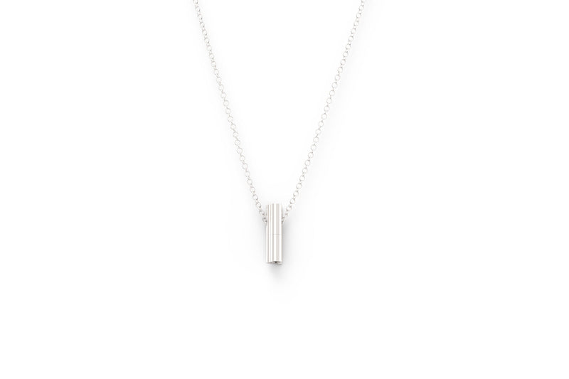 LEO - Short Pendant Necklace